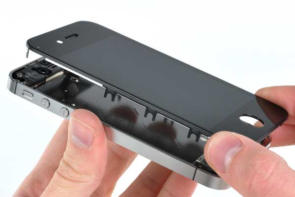 Nguyễn Gia mobile cung cấp dịch vụ thay màn hình iPhone chất lượng