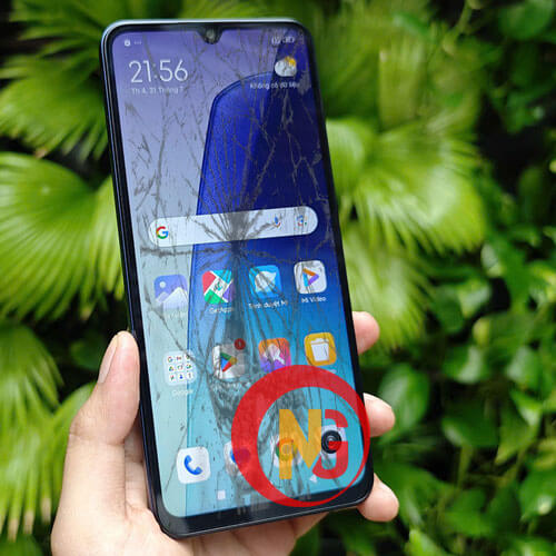 Redmi 14C bị trầy xước mặt kính