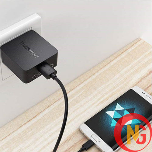 Sạc lại pin cho điện thoại